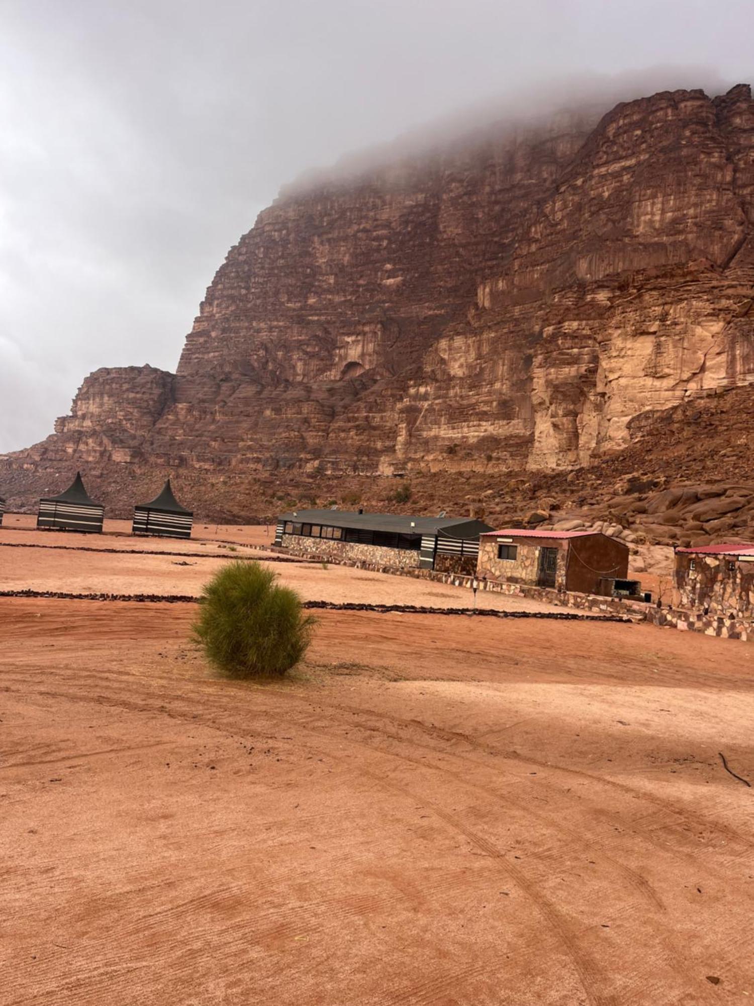 Desert Stars Rum Camp Wadi Rum Buitenkant foto